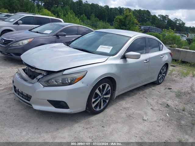 Nissan Altima 2.5 Sr 2017 1N4AL3AP0HC135004 Image 2