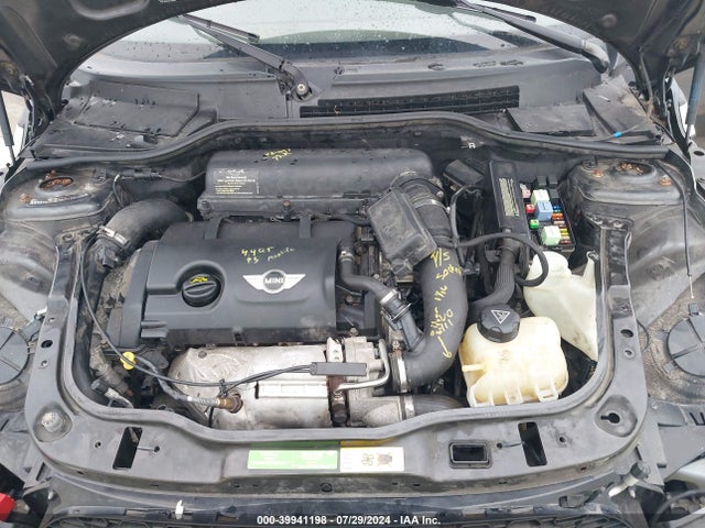 2011 MINI COOPER S WMWSV3C5XBTY23469 Photo 9