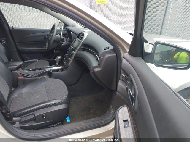 Chevrolet MALIBU 1LT 2015 1G11C5SLXFF134304 Image 5