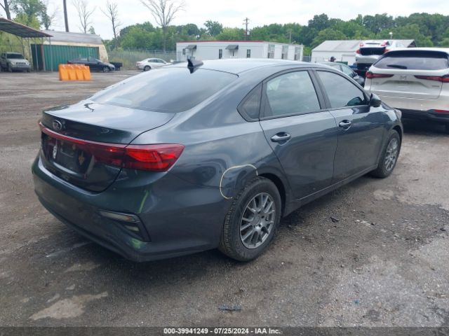 3KPF24AD6KE096255 KIA FORTE FE