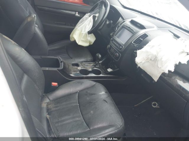 5XYKW4A79FG636039 KIA Sorento Sx V6