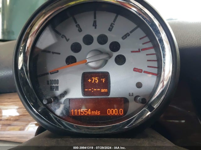 2007 MINI COOPER S WMWMF73517TL87261 Photo 6