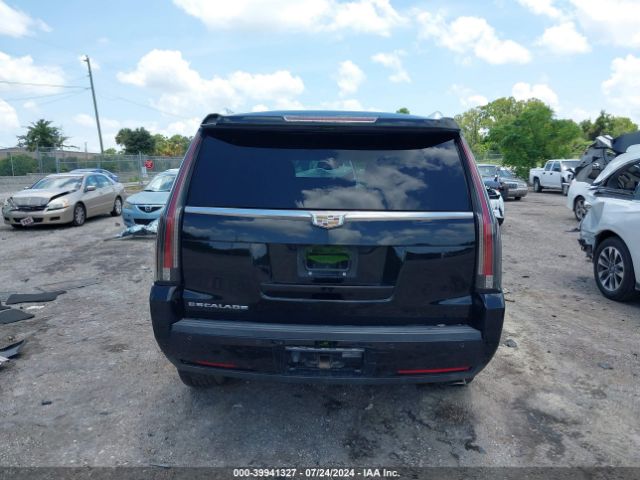 1GYS3BKJ6GR116045 Cadillac Escalade Luxury Collection