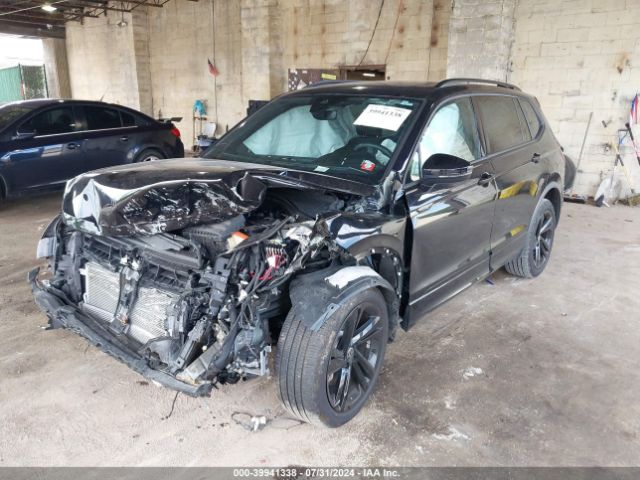 3VV8B7AX7PM132005 Volkswagen Tiguan 2.0t Se R-line Black