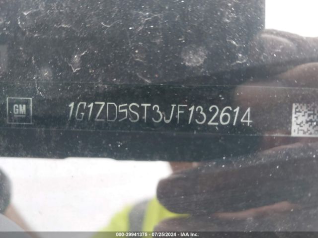 1G1ZD5ST3JF132614 Chevrolet MALIBU LT