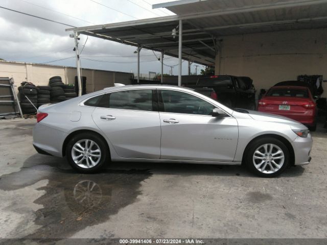 1G1ZD5ST3JF128627 Chevrolet MALIBU LT