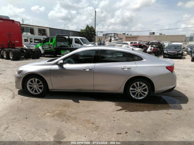 1G1ZD5ST3JF128627 Chevrolet MALIBU LT