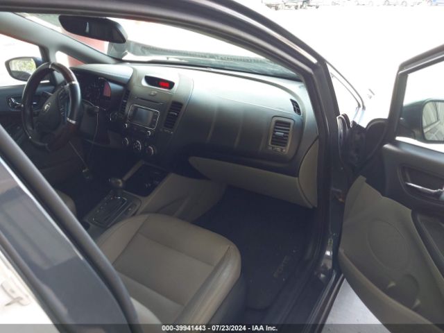 KNAFZ4A84E5104624 KIA FORTE EX