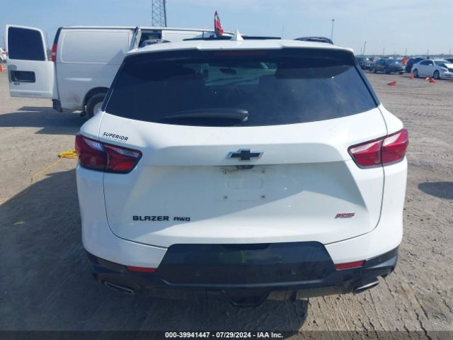 3GNKBJRS8KS686188 Chevrolet BLAZER RS