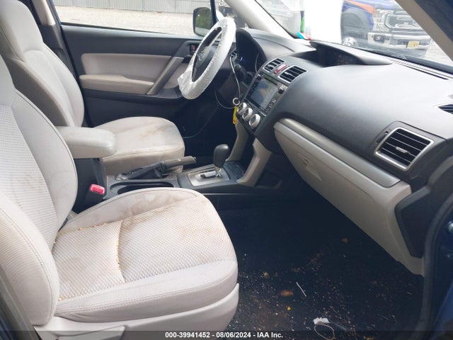 Subaru Forester 2.5i Premium 2016 JF2SJADC7GH400845 Image 5