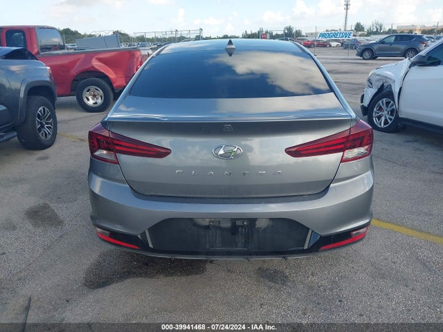 Hyundai ELANTRA SEL 2019 5NPD84LF0KH468186 Image 16