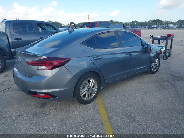 Hyundai ELANTRA SEL 2019 5NPD84LF0KH468186 Image 4