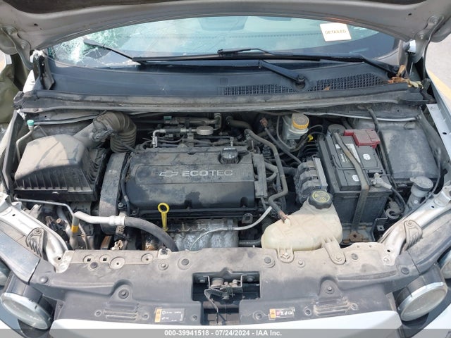 Chevrolet Sonic Ls Auto 2016 1G1JA5SHXG4116299 Image 10