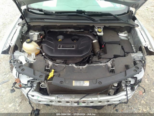 5LMCJ2D94HUL70069 Lincoln MKC SELECT
