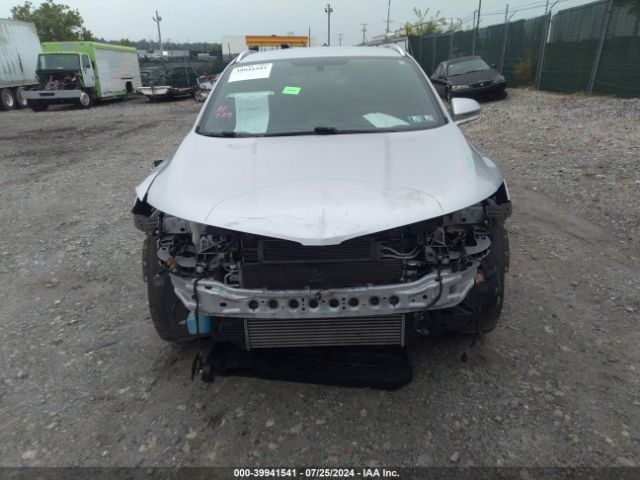 5LMCJ2D94HUL70069 Lincoln MKC SELECT