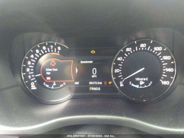 5LMCJ2D94HUL70069 Lincoln MKC SELECT