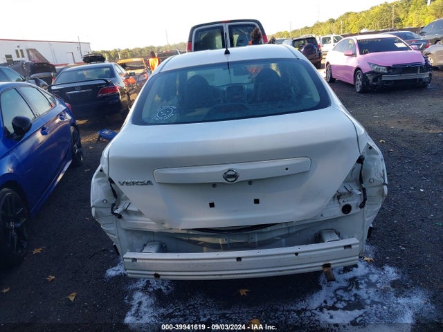 Nissan Versa 1.6 S 2016 3N1CN7AP7GL835631 Image 17