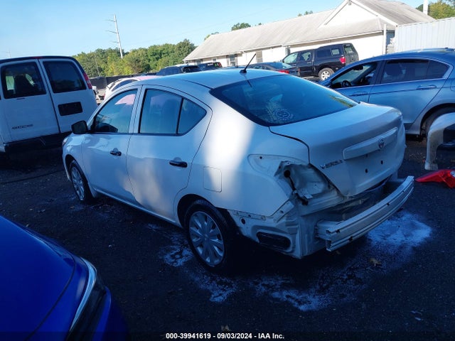 Nissan Versa 1.6 S 2016 3N1CN7AP7GL835631 Image 3