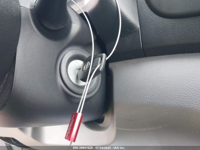 3N6CM0KN1KK700810 Nissan NV200 SV