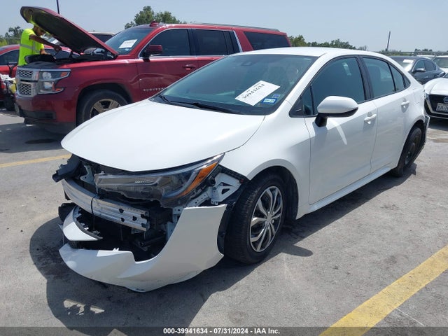 Toyota COROLLA LE 2021 5YFEPMAE8MP246163 Image 2