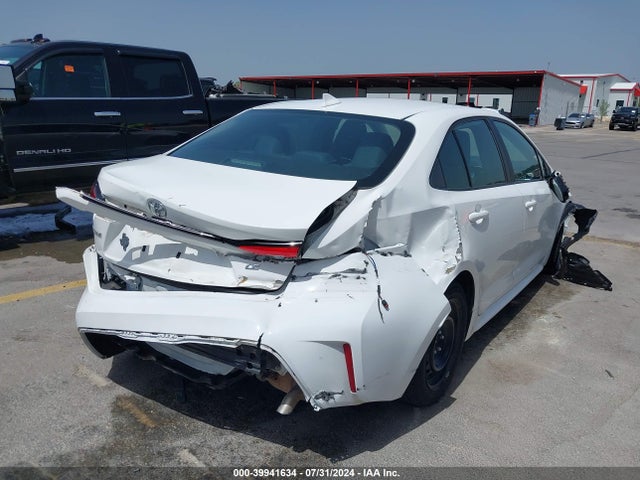 Toyota COROLLA LE 2021 5YFEPMAE8MP246163 Image 4