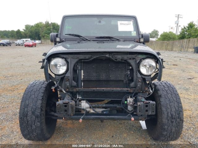1C4BJWFG6FL690227 Jeep Wrangler Unlimited Rubicon