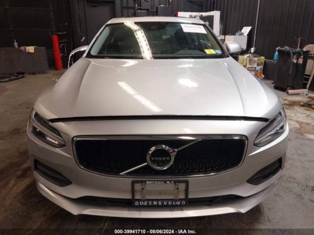LVY982MKXJP032799 Volvo S90 T5 Momentum