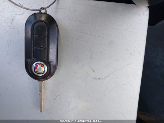 2013 FIAT 500 3C3CFFFH8DT611161 Photo 10