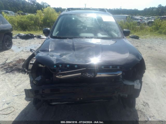 JF2SJADCXJH605809 Subaru Forester 2.5i Premium