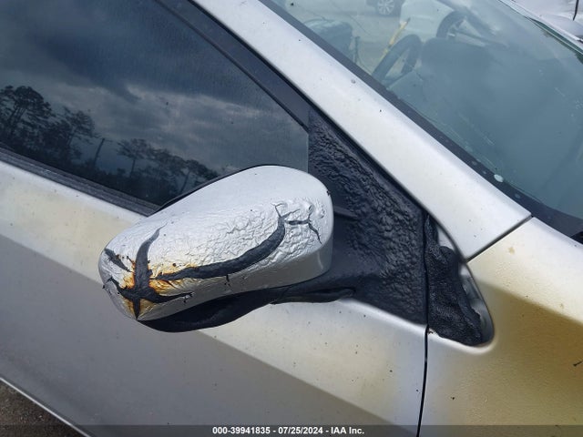 Toyota COROLLA LE 2015 5YFBURHEXFP266268 Image 13