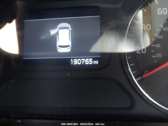 5XYPG4A33LG701186 KIA Sorento 2.4l Lx