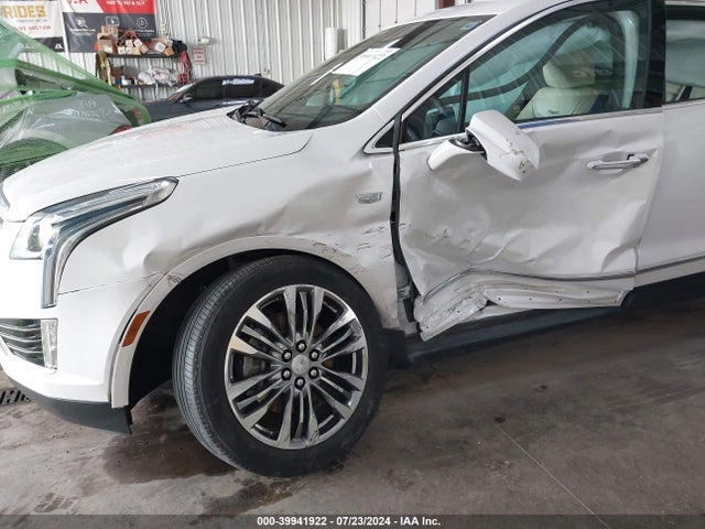 1GYKNERS0HZ145746 Cadillac Xt5 Premium Luxury