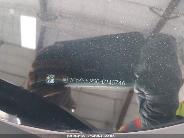 1GYKNERS0HZ145746 Cadillac Xt5 Premium Luxury