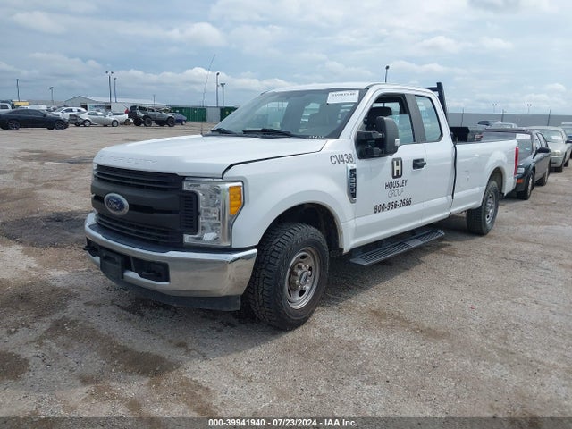 Ford F-250 Xl 2017 1FT7X2A63HEF11354 Image 2