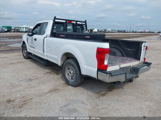Ford F-250 Xl 2017 1FT7X2A63HEF11354 Image 3