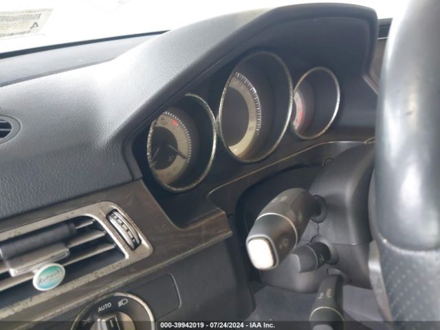 WDDHF8JB1EA852834 Mercedes-Benz E 350 4matic