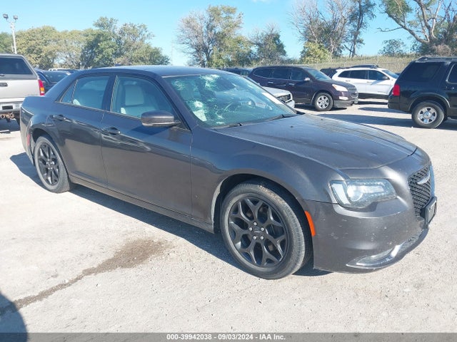 2019 2C3CCAGG7KH506456 main image