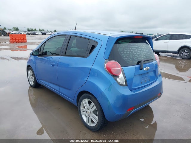 Chevrolet Spark 1lt Auto 2014 KL8CD6S90EC437026 Image 3