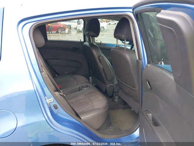 Chevrolet Spark 1lt Auto 2014 KL8CD6S90EC437026 Image 8