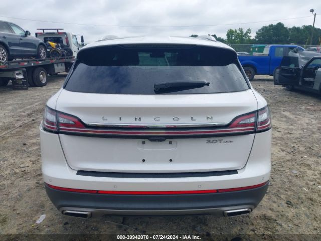 2LMPJ8K9XKBL50811 Lincoln Nautilus Select