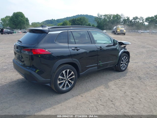 Toyota Corolla Cross Xle 2023 7MUDAAAG1PV063654 Image 4