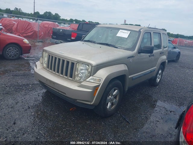39942132 :رقم المزاد ، 1J4PN2GK2AW115159 vin ، 2010 Jeep Liberty Sport مزاد بيع