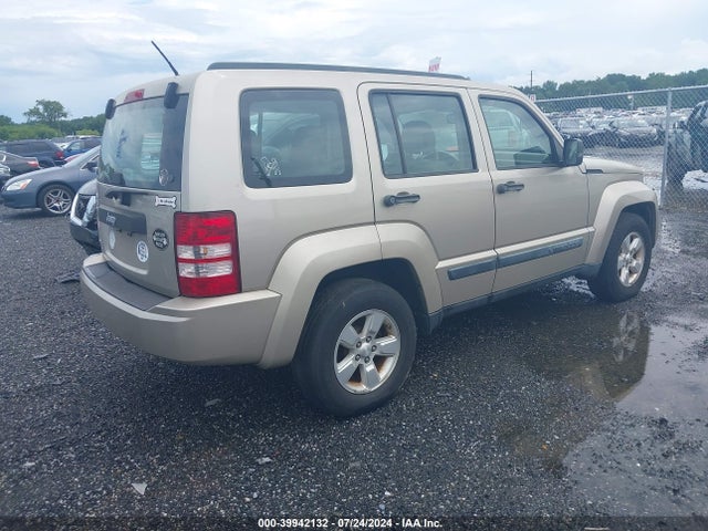 39942132 :رقم المزاد ، 1J4PN2GK2AW115159 vin ، 2010 Jeep Liberty Sport مزاد بيع