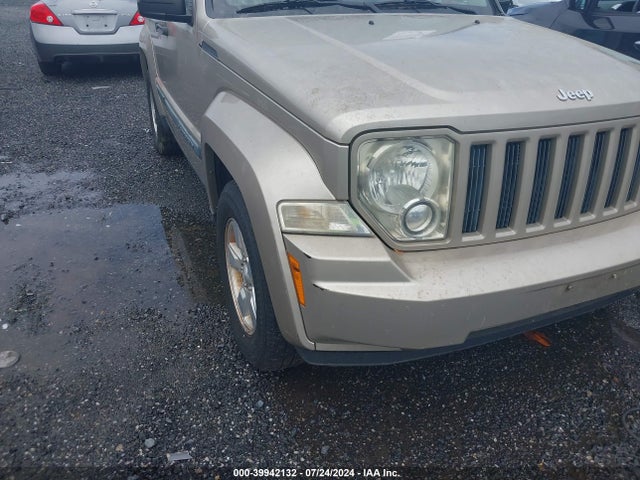 39942132 :رقم المزاد ، 1J4PN2GK2AW115159 vin ، 2010 Jeep Liberty Sport مزاد بيع