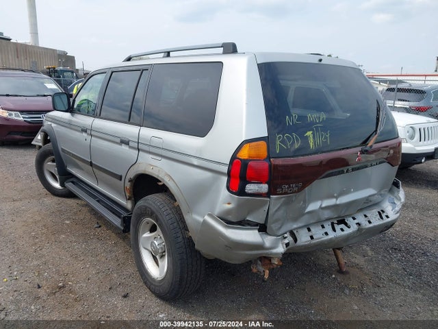 2001 MITSUBISHI MONTERO SPORT JA4MT21H51P057998 Photo 2
