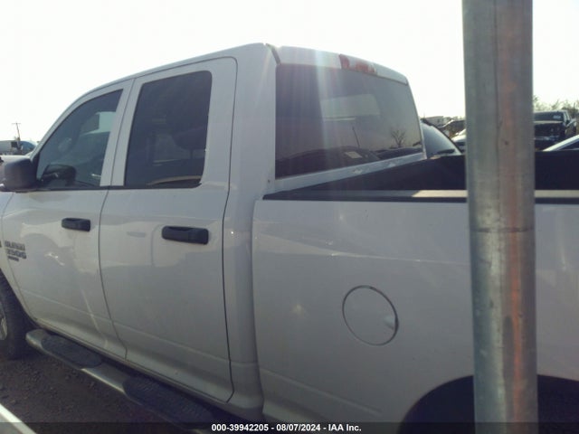 1C6RR6FT5KS747495 RAM 1500 Classic Tradesman Quad Cab 4x2 6'4 Box