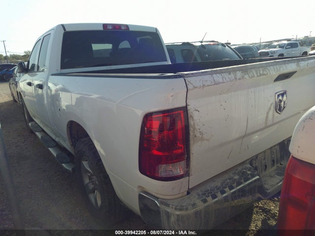 1C6RR6FT5KS747495 RAM 1500 Classic Tradesman Quad Cab 4x2 6'4 Box