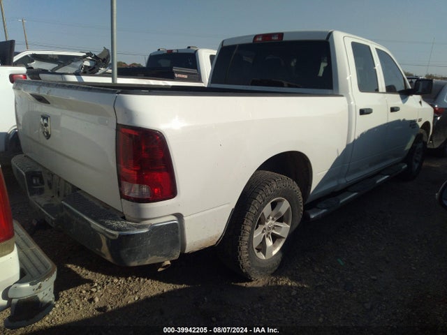 1C6RR6FT5KS747495 RAM 1500 Classic Tradesman Quad Cab 4x2 6'4 Box