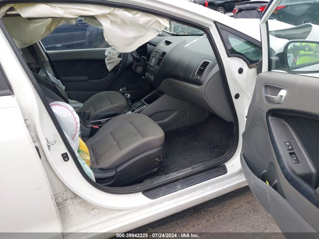 KIA FORTE LX 2017 3KPFL4A77HE031348 Image 5