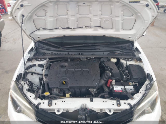 Toyota COROLLA L 2017 5YFBURHE6HP672373 Image 10